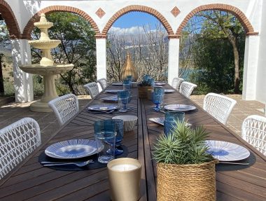 Casa Bothé patio met eettafel